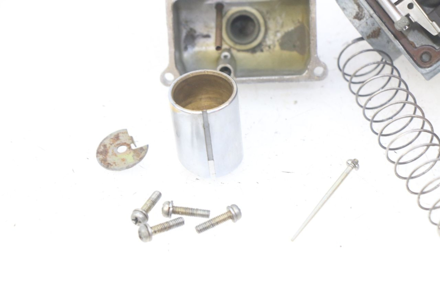 photo de CARBURETOR YAMAHA YZ 80 (1982 - 1983)