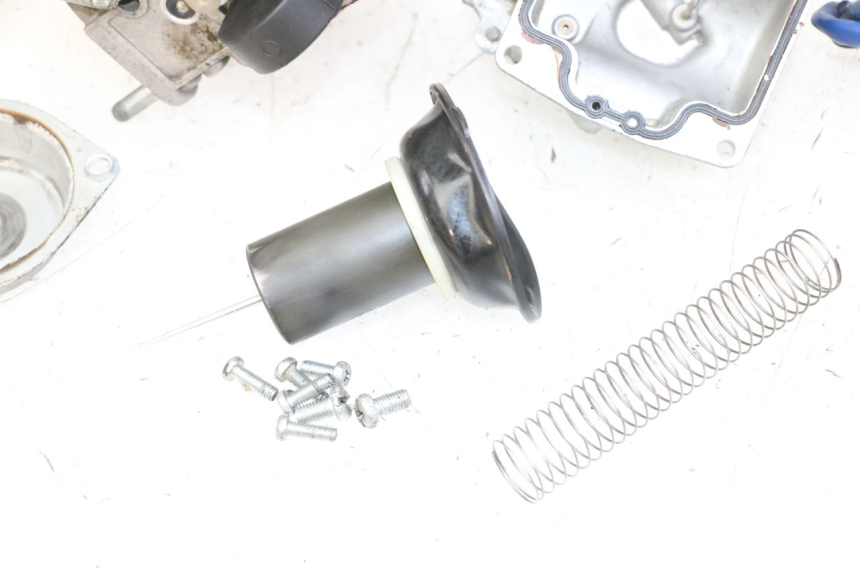 photo de CARBURETOR YAMAHA YP MAJESTY 125 (2002 - 2006)