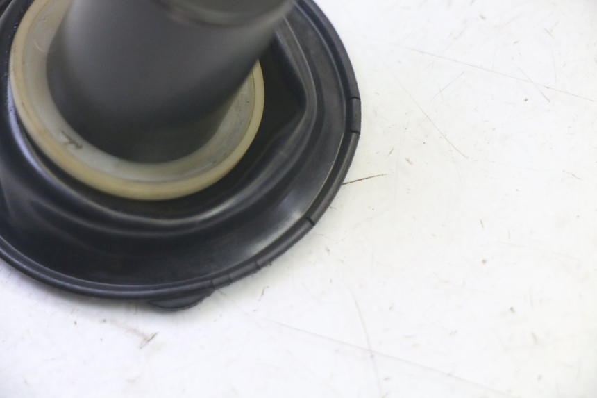 photo de CARBURETOR YAMAHA YP MAJESTY 125 (2007 - 2010)