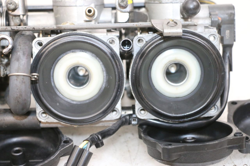 photo de CARBURETOR KAWASAKI ZR 7 750 (1999 - 2001) - Used quality zoom