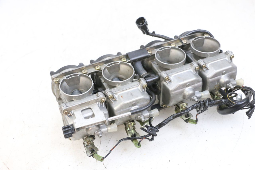 photo de CARBURETOR KAWASAKI ZR 7 750 (1999 - 2001) - Zoom on usage condition