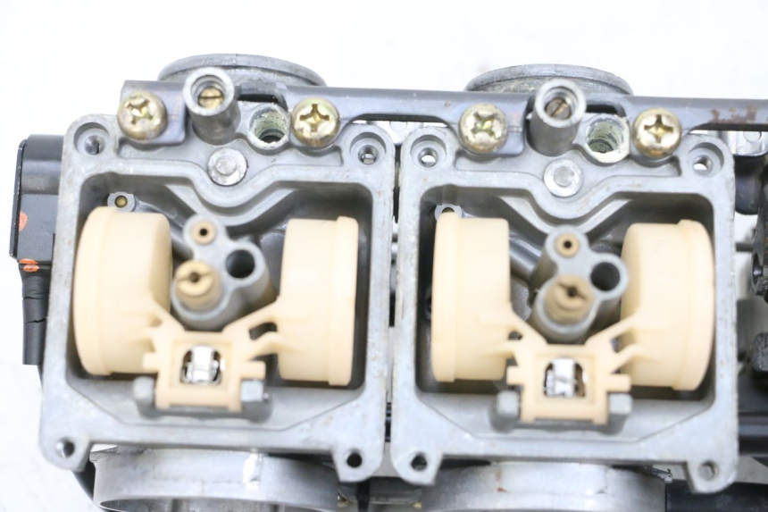 photo de CARBURETOR KAWASAKI ZR 7 750 (1999 - 2001) - Technical close-up