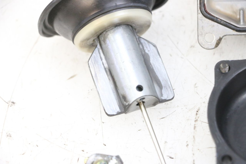 photo de CARBURETOR KAWASAKI ZR 7 750 (1999 - 2001) - Markings and original references