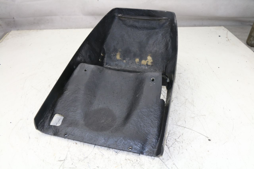 photo de REAR PANEL BMW K 75 RT 750 (1989 - 1997)
