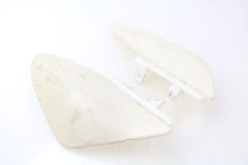 photo de REAR PANEL LONCIN DIRT BIKE 125 - Alternative perspective