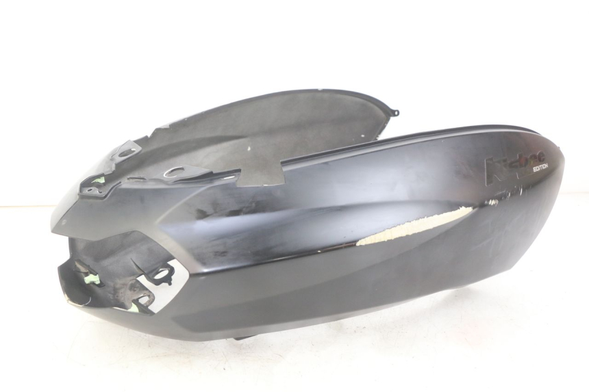 photo de REAR FAIRING PEUGEOT KISBEE 2T 50 (2018 - 2022)