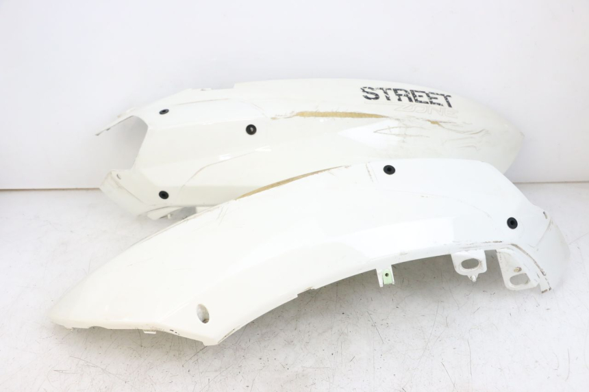 photo de REAR PANEL PEUGEOT STREETZONE 2T 50 (2014 - 2019)