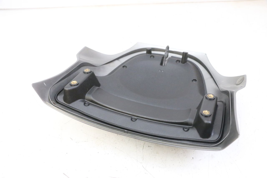 photo de REAR PANEL PIAGGIO MP3 LT 400 (2007 - 2012)