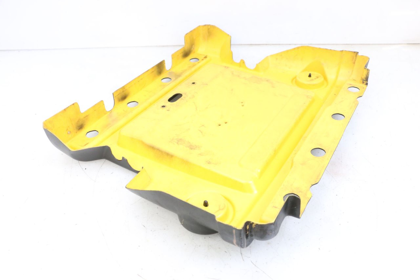 photo de REAR PANEL LIGIER PULSE 3 1 (2014 - 2020) - Surface and material condition