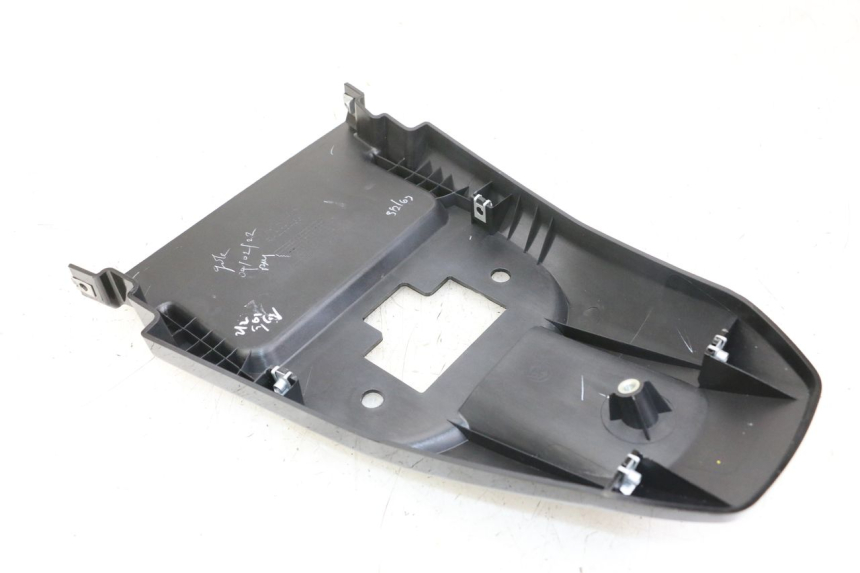 photo de REAR PANEL ROYAL ENFIELD SCRAM 411 (2022 - 2024)