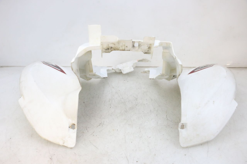 photo de REAR PANEL YAMAHA YFM R RAPTOR 250 (2008 - 2014) - High-resolution close-up