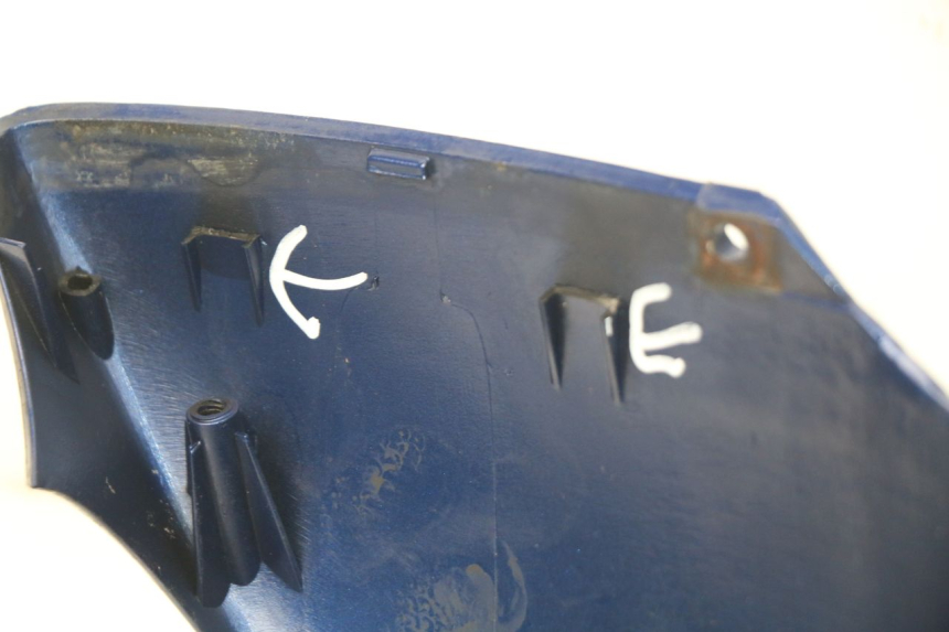 photo de REAR PANEL YAMAHA YP MAJESTY 125 (2007 - 2010)