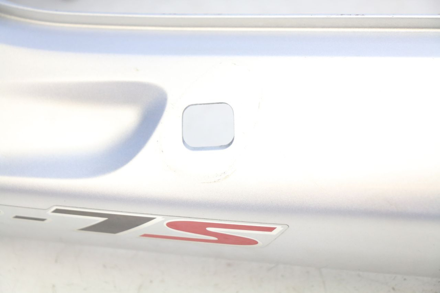 photo de REAR PANEL KAWASAKI ZR7 ZR-7 S 750 (1999 - 2004)