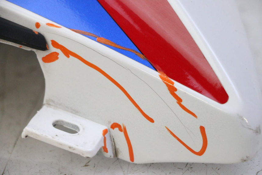 photo de RIGHT FUEL TANK PANEL BMW G310 R 310 (2016 - 2020)