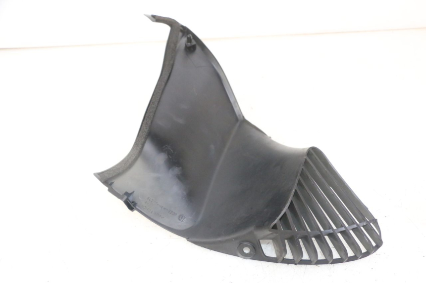 photo de RIGHT FUEL TANK PANEL HONDA NTV DEAUVILLE ABS 700 (2007 - 2016)