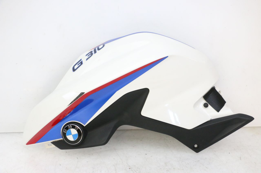 photo de LEFT FUEL TANK PANEL BMW G310 R 310 (2016 - 2020)