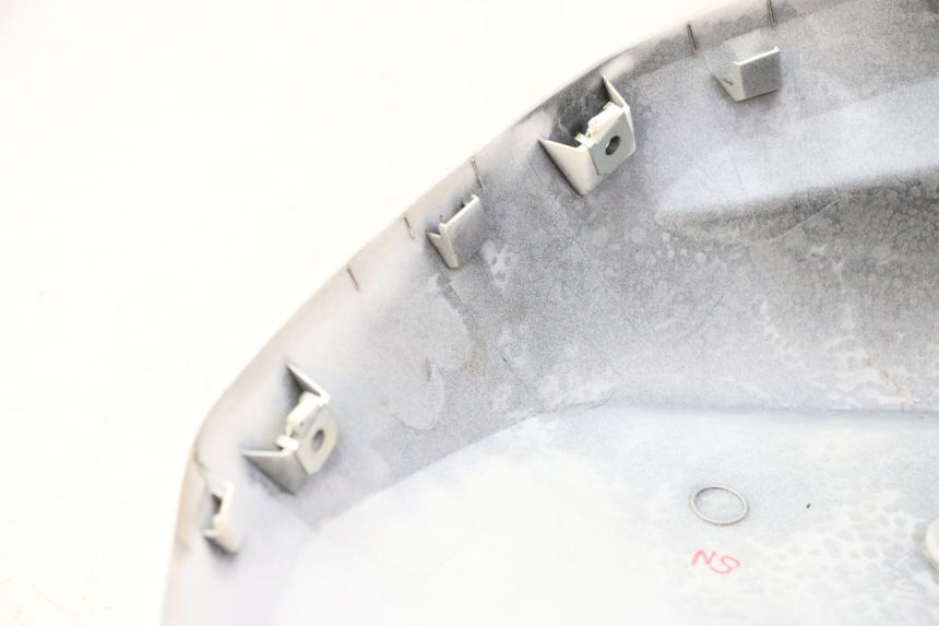 photo de LEFT FUEL TANK PANEL BMW G310 R 310 (2016 - 2020)