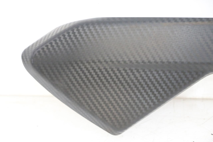 photo de LEFT FUEL TANK PANEL KIDEN KD125-G 125 (2018 - 2022)
