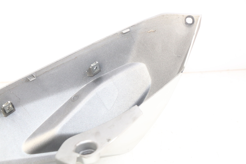 photo de LEFT TANK FAIRING YAMAHA MT ABS 125 (2014 - 2018)