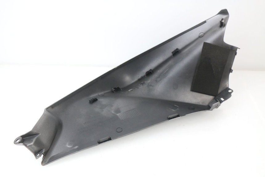 photo de FUEL TANK PANEL HONDA VFR F 1200 (2010 - 2015)