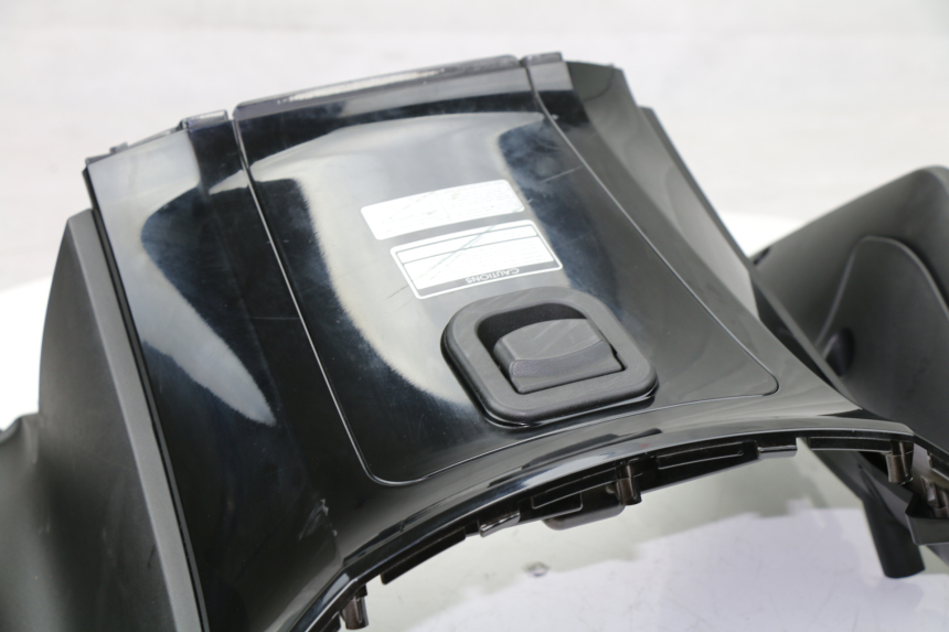photo de FUEL TANK PANEL KYMCO K-XCT 125 (2013 - 2017)