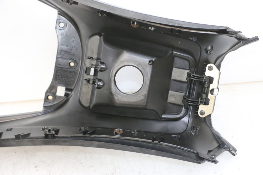 photo de FUEL TANK PANEL PIAGGIO MP3 500 (2011 - 2015)