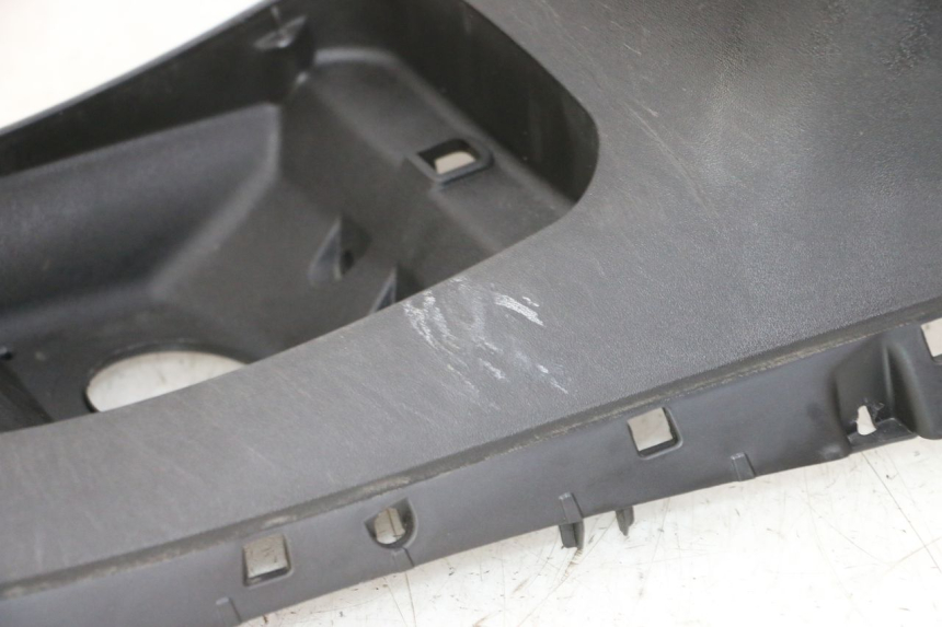 photo de FUEL TANK PANEL PIAGGIO MP3 125 (2006 - 2014)