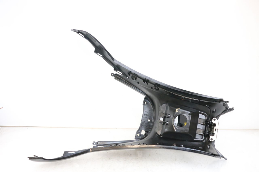 photo de FUEL TANK PANEL PIAGGIO MP3 500 (2011 - 2015)