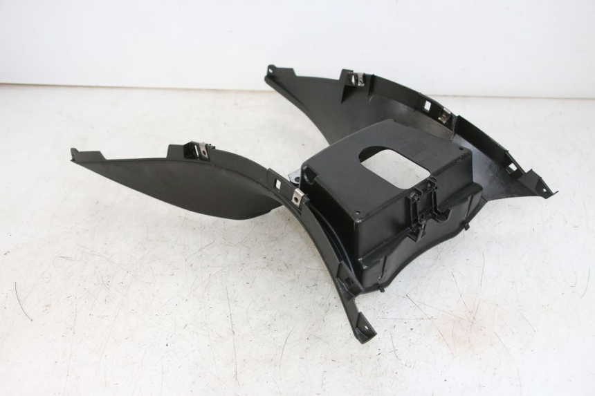 photo de FUEL TANK FAIRING PIAGGIO X10 125 (2012 - 2017)