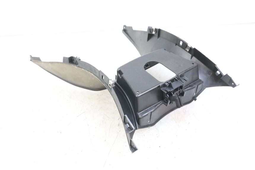 photo de FUEL TANK FAIRING PIAGGIO X10 125 (2012 - 2017)
