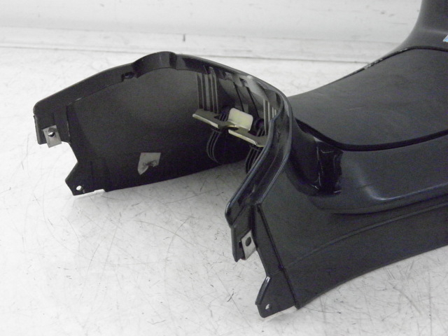 photo de FUEL TANK PANEL PIAGGIO XEVO - X EVO 125 (2010 - 2015)