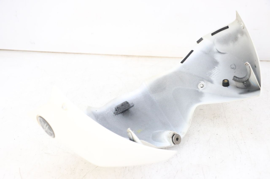 photo de FUEL TANK PANEL YAMAHA FZ1 FAZER 1000 (2007 - 2009)