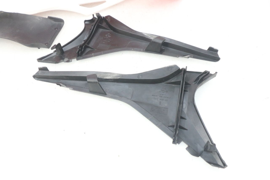 photo de COMPLETE FAIRING BODYWORK HONDA CRF 250 (2010 - 2013)