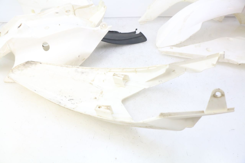 photo de COMPLETE FAIRING BODYWORK XTRM FACTORY DIRTBIKE BSE 150 - Component detail