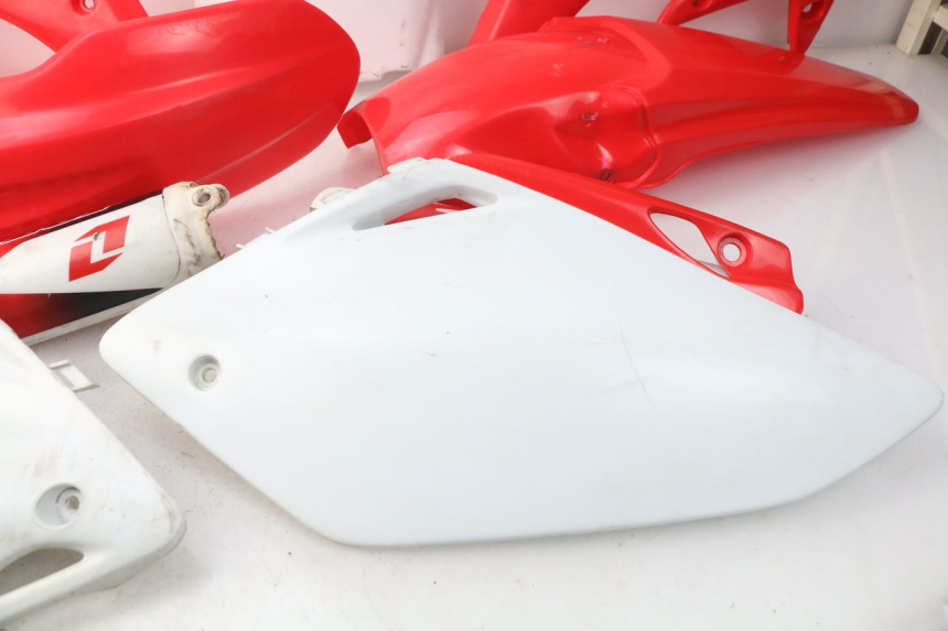 photo de COMPLETE FAIRING HONDA CRF CR-F 450 (2005 - 2008)