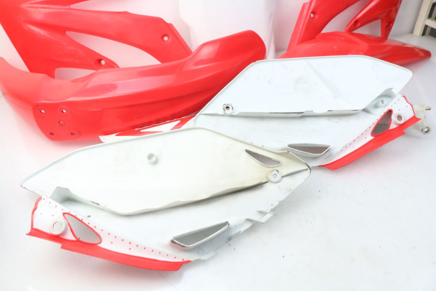 photo de COMPLETE FAIRING HONDA CRF CR-F 450 (2005 - 2008)