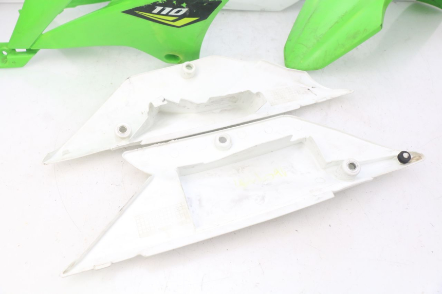 photo de COMPLETE FAIRING BODY KIT KAWASAKI KLX 110 (2010 - 2022)