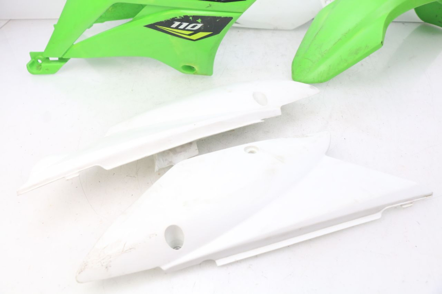 photo de COMPLETE FAIRING BODY KIT KAWASAKI KLX 110 (2010 - 2022)