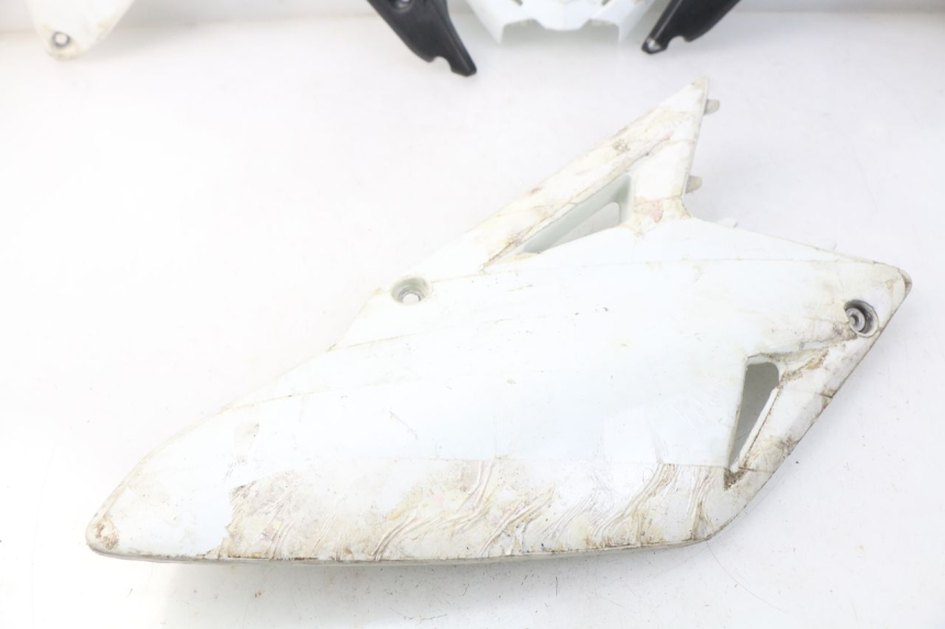photo de COMPLETE FAIRING SUZUKI RMZ RM-Z 450 (2008 - 2011)