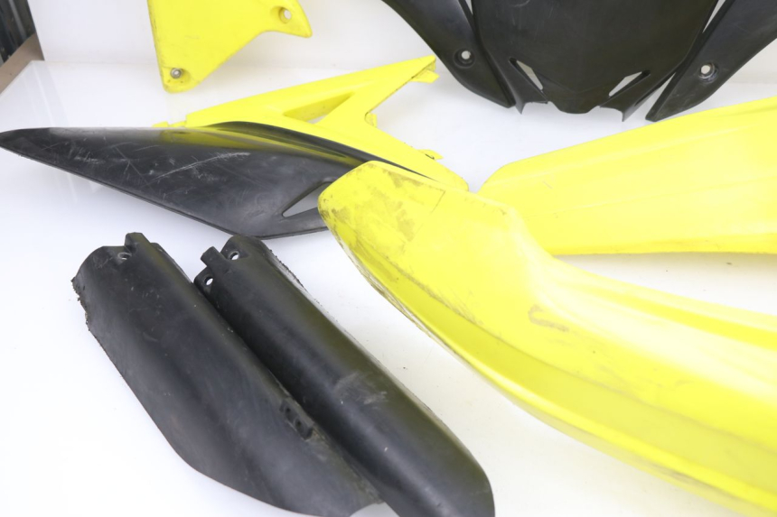 photo de COMPLETE FAIRING SUZUKI RM-Z RMZ 250 (2010 - 2016)