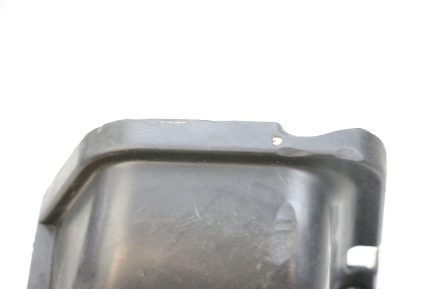 photo de IGNITION COVER MBK BOOSTER SPIRIT 50 (2004 - 2017) - Zoom on usage condition