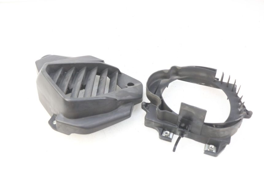 photo de IGNITION COVER HONDA FORZA 125 (2015 - 2016)