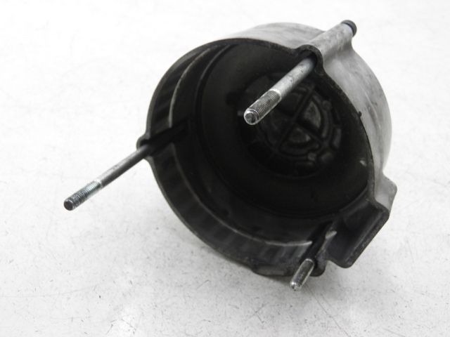 photo de ALTERNATOR COVER HONDA CB SEVEN FITTY 750 (1992 - 2003)