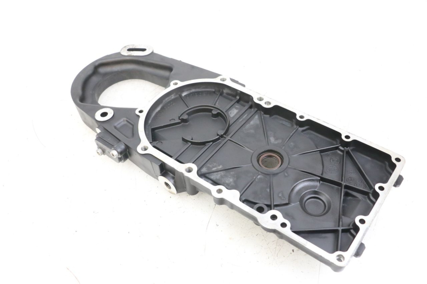 photo de ALTERNATOR COVER MOTO GUZZI NORGE 8V GT 1200 (2011 - 2016) - Zoom on usage condition