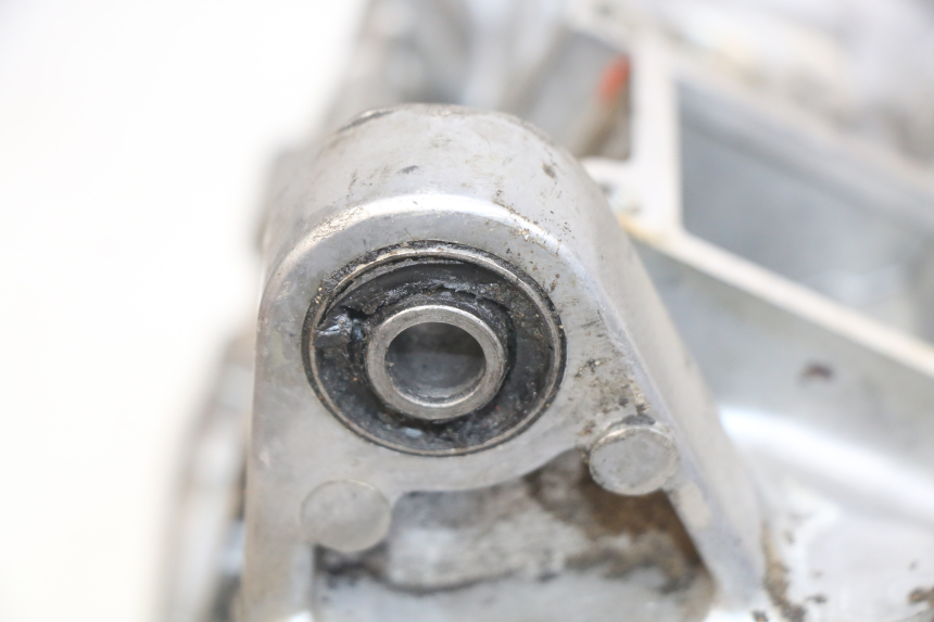 photo de ENGINE BOTTOM CASE KYMCO AGILITY NAKED RENOUVO 2T 50 (2011 - 2018)