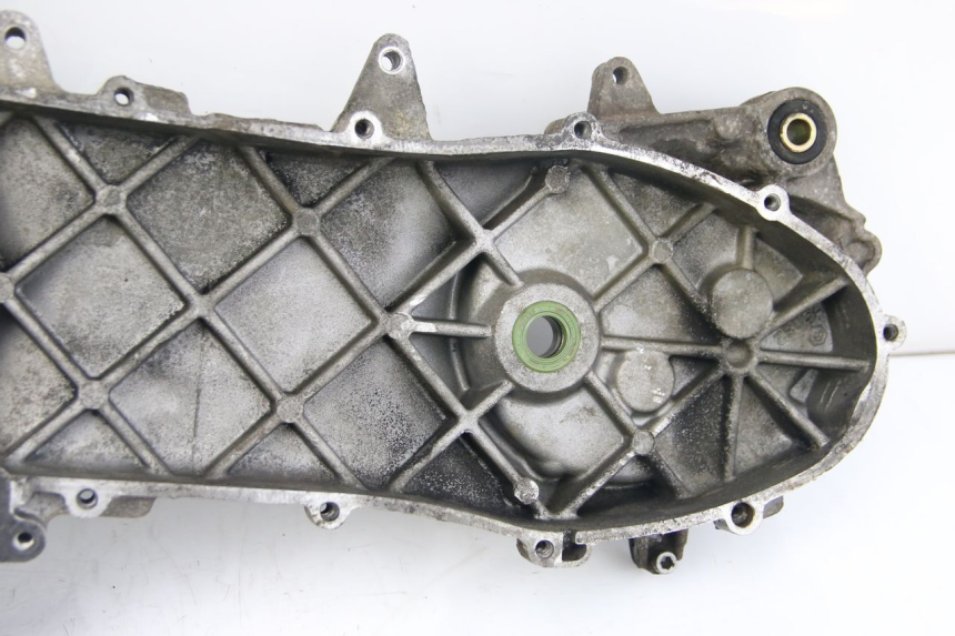 photo de ENGINE LOWER CASING APRILIA SCARABEO 4T 50 (2009 - 2017)