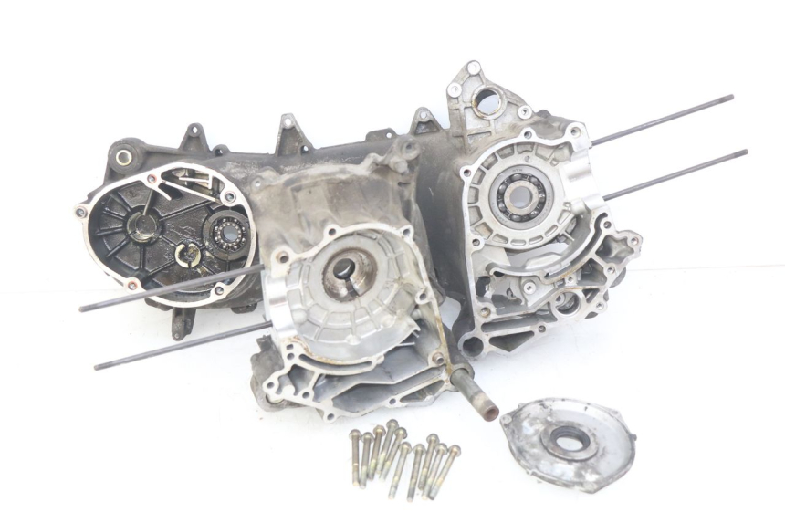 photo de ENGINE LOWER CASING APRILIA SCARABEO 100 (2003 - 2012)