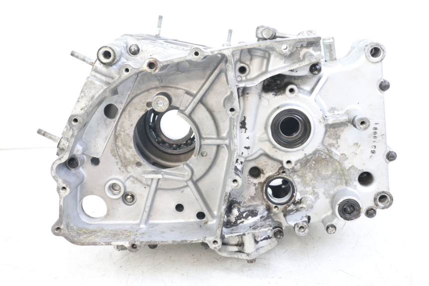 photo de Engine bottom case HYOSUNG GV AQUILA 125 (2000 - 2004)