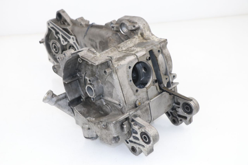 photo de ENGINE CRANKCASE BAOTIAN TRAVEL SPIRIT 50 (2010 - 2012)