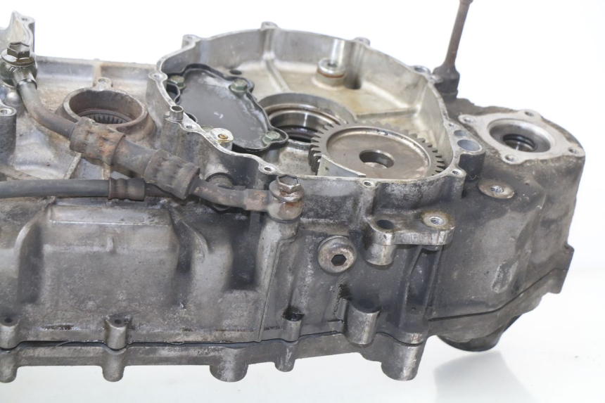 photo de ENGINE CRANKCASE SUZUKI BURGMAN 650 (2002 - 2004)